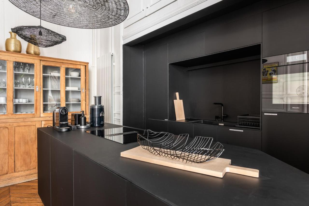 Апартаменты Outstanding Parisian Flat In Heart Of Paris Center Экстерьер фото