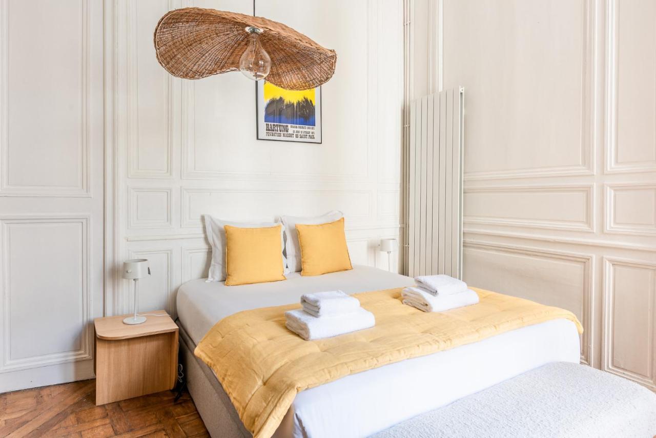 Апартаменты Outstanding Parisian Flat In Heart Of Paris Center Экстерьер фото